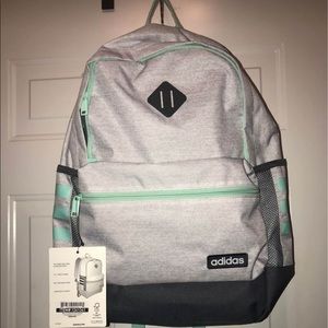 🆕 Adidas 🎒 Core Backpack White & Green